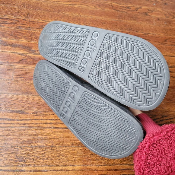 Adidas Womens COMFORT BLACK / CLOUD WHITE Size 6 - Picture 3 of 8